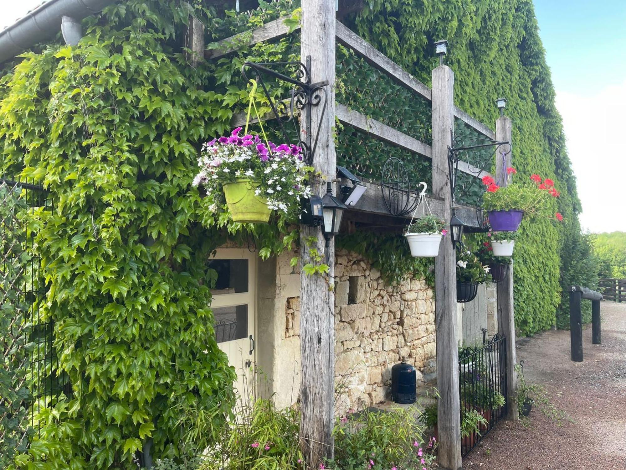 Bed and Breakfast Les Grozilles Feuillade Zewnętrze zdjęcie