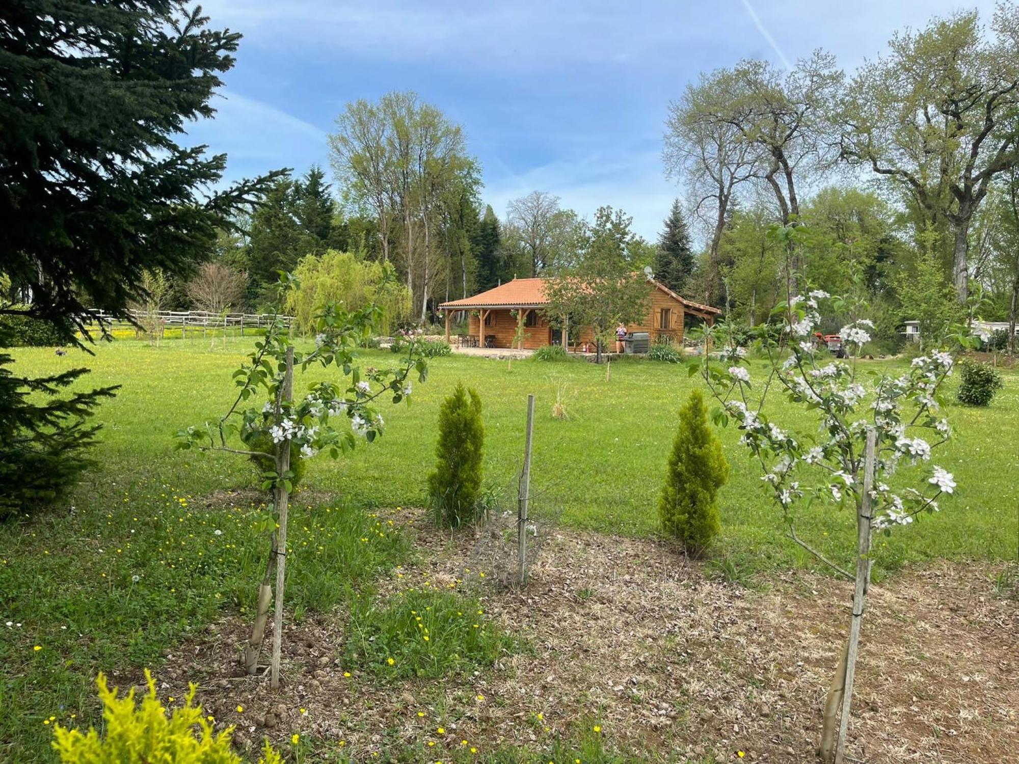 Bed and Breakfast Les Grozilles Feuillade Zewnętrze zdjęcie